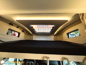 D 9Adria Coral XLPlus660SL Mansardato Con Letti Gemelli Per5Persone Noleggio Letto Matrimoniale Mansarda(1)