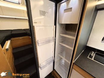 G 14Adria Coral XLPlus660SL Mansardato Con Letti Gemelli Per5Persone Noleggio Frigorifero(1)
