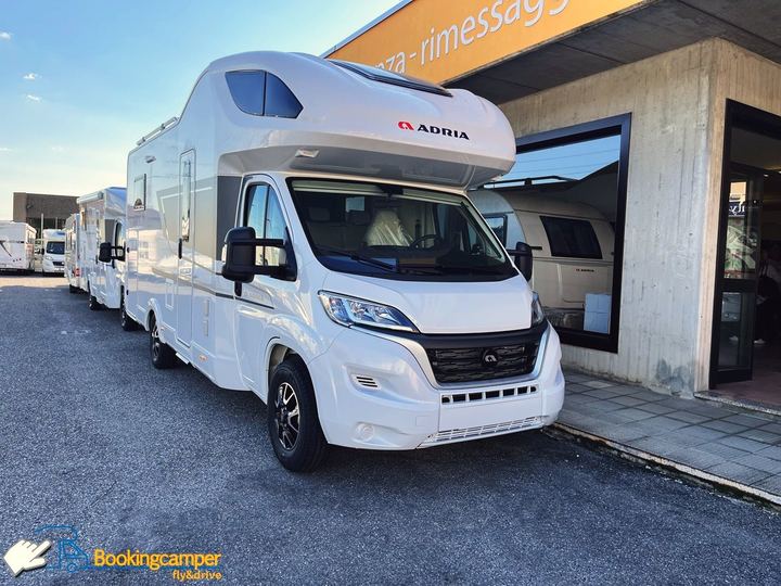 ADRIA CORAL XL 660 SL - 2025