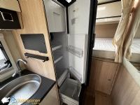 M 15Mansardato Giotti Line Siena Privilege422 Camper Usato Mansardato6Metri Portamoto150Kg Frigorifero