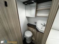 V 23Sun Living A75SL Comfort Edition Camper Mansardato Con Letti Gemelli Prezzo D'Occasione Nuovo